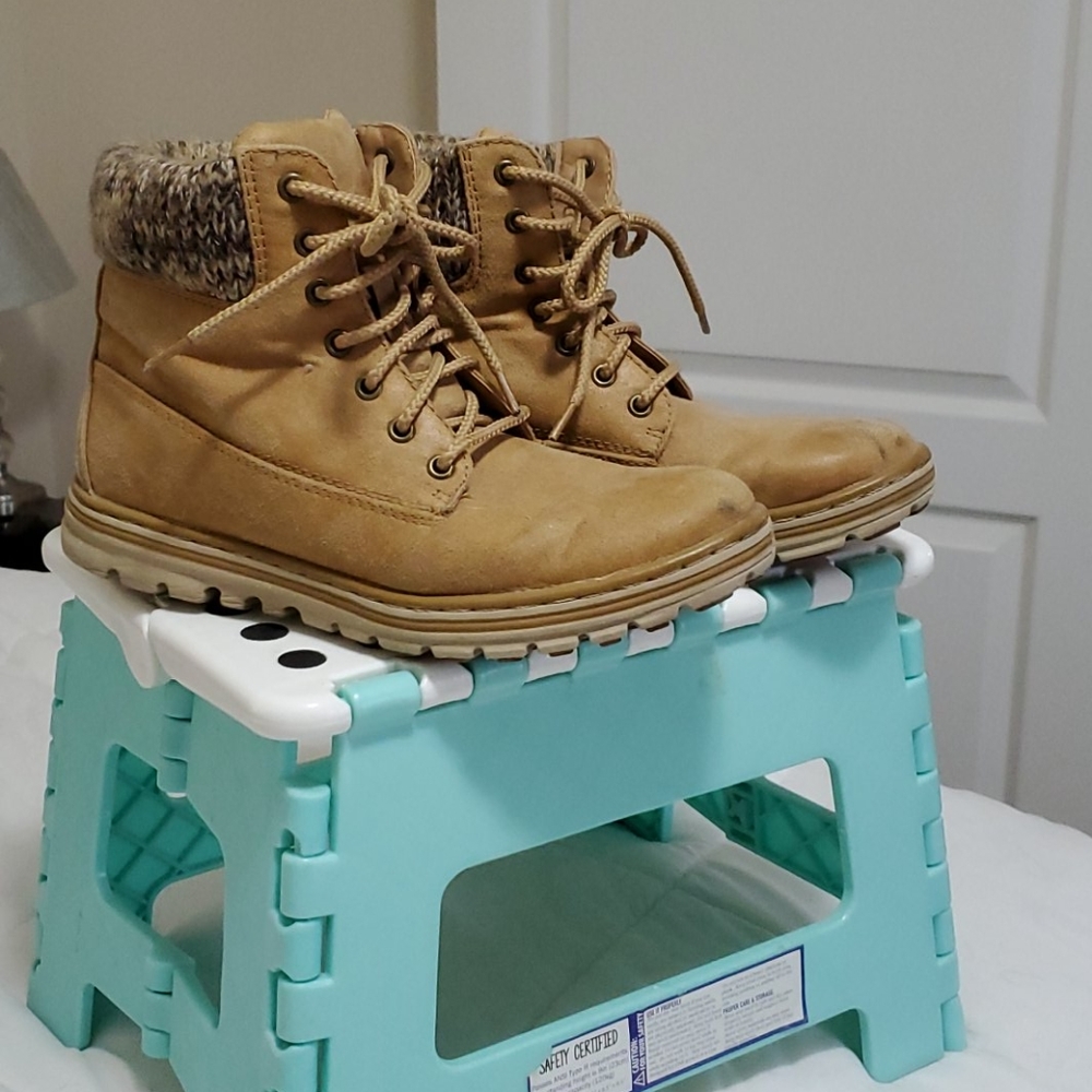 Fashion boots